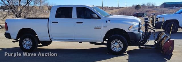 Image of Dodge Ram 2500 equipment image 3