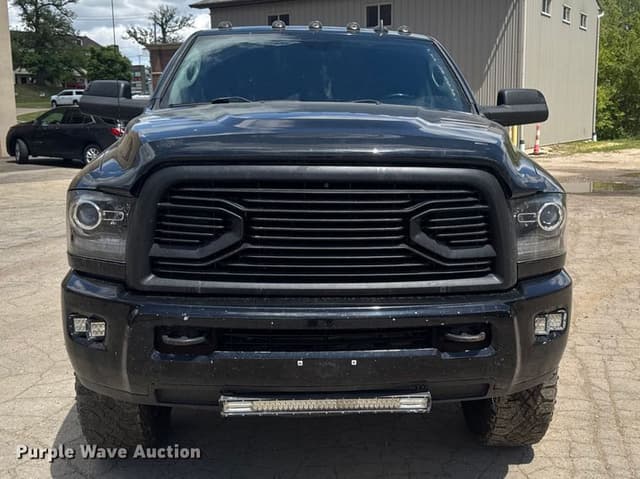 Image of Dodge Ram 2500 equipment image 1