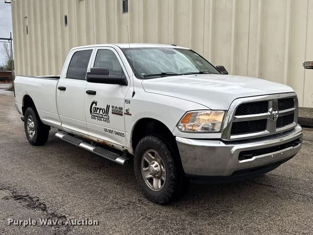 Image of Dodge Ram 2500 equipment image 2