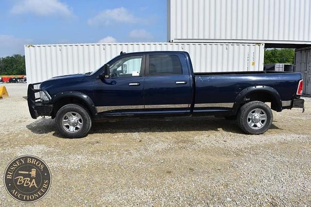 Image of Dodge Ram 2500 equipment image 4