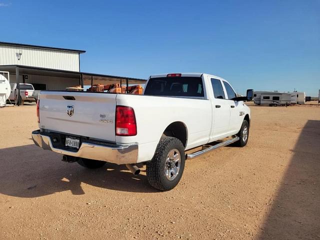 Image of Dodge Ram 2500 equipment image 4