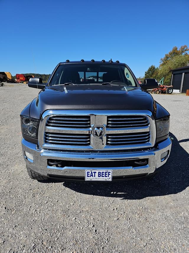 Image of Dodge Ram 2500 equipment image 1