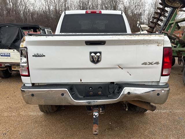 Image of Dodge Ram 2500 equipment image 4