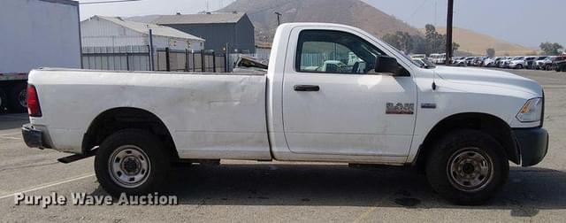 Image of Dodge Ram 2500 equipment image 3