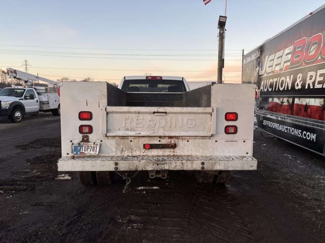 Image of Dodge Ram 3500 equipment image 3