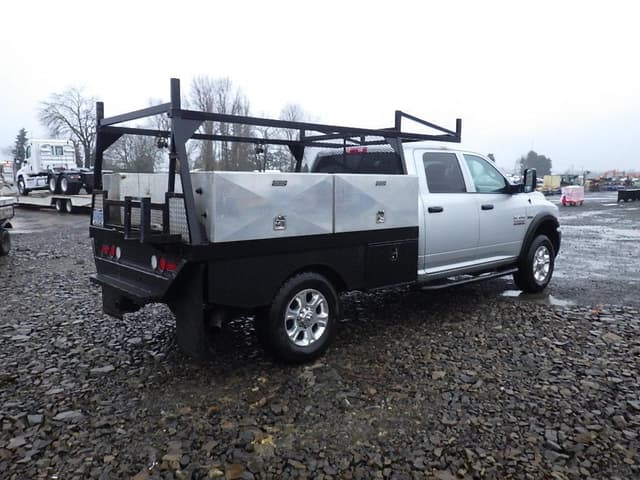 Image of Dodge Ram 3500 equipment image 4