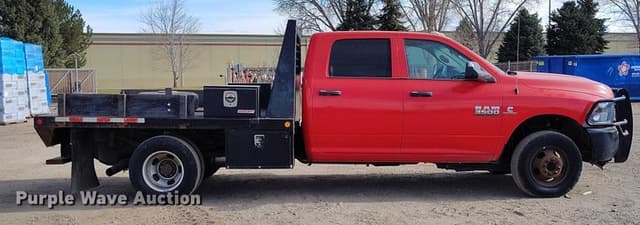 Image of Dodge Ram 3500 equipment image 3