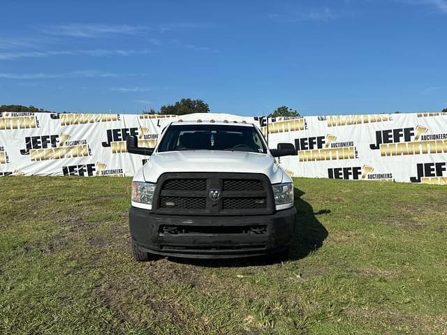 Image of Dodge Ram 3500 equipment image 1