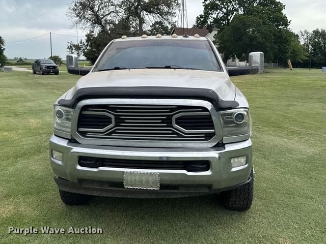 Image of Dodge Ram 3500 equipment image 1