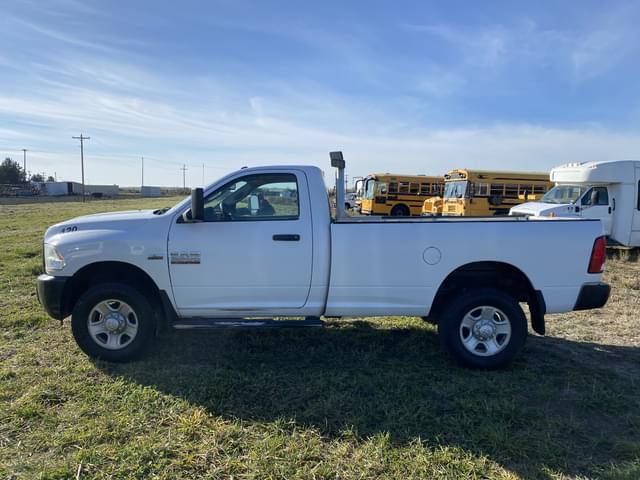 Image of Dodge Ram 3500 equipment image 1