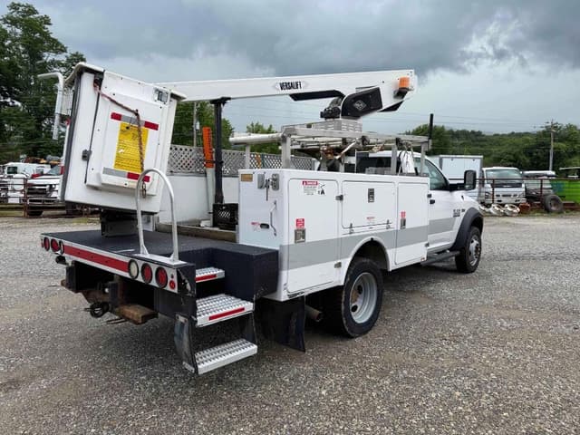 Image of Dodge Ram 4500 equipment image 2