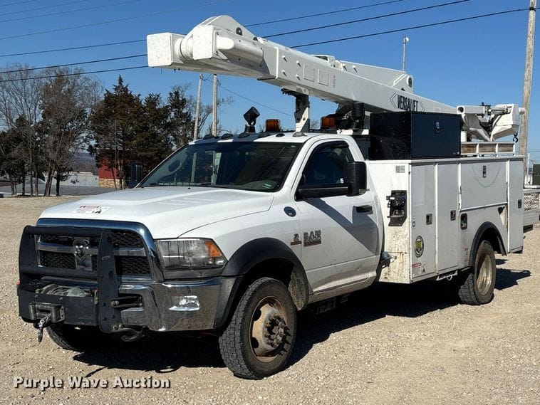 2014 Dodge Ram 5500 Equipment Image0