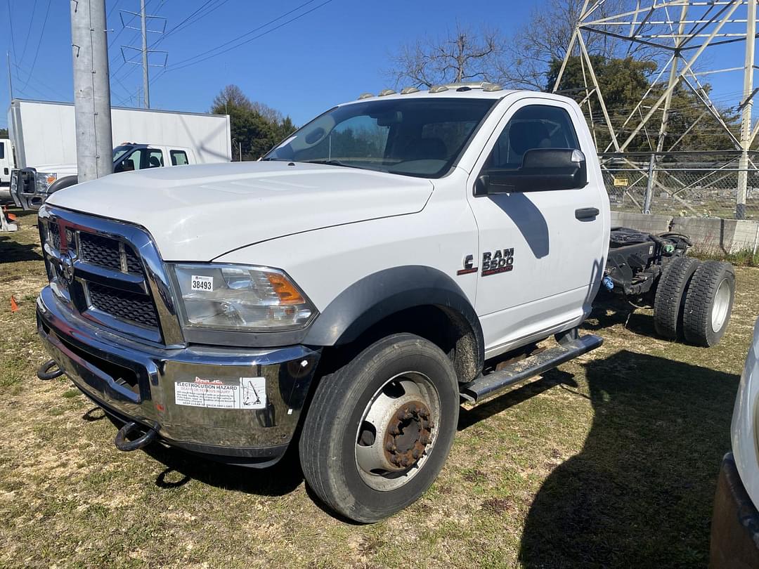 Image of Dodge Ram 5500 Primary image