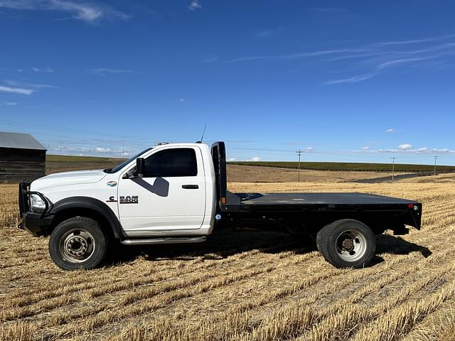 Image of Dodge Ram 5500 equipment image 2