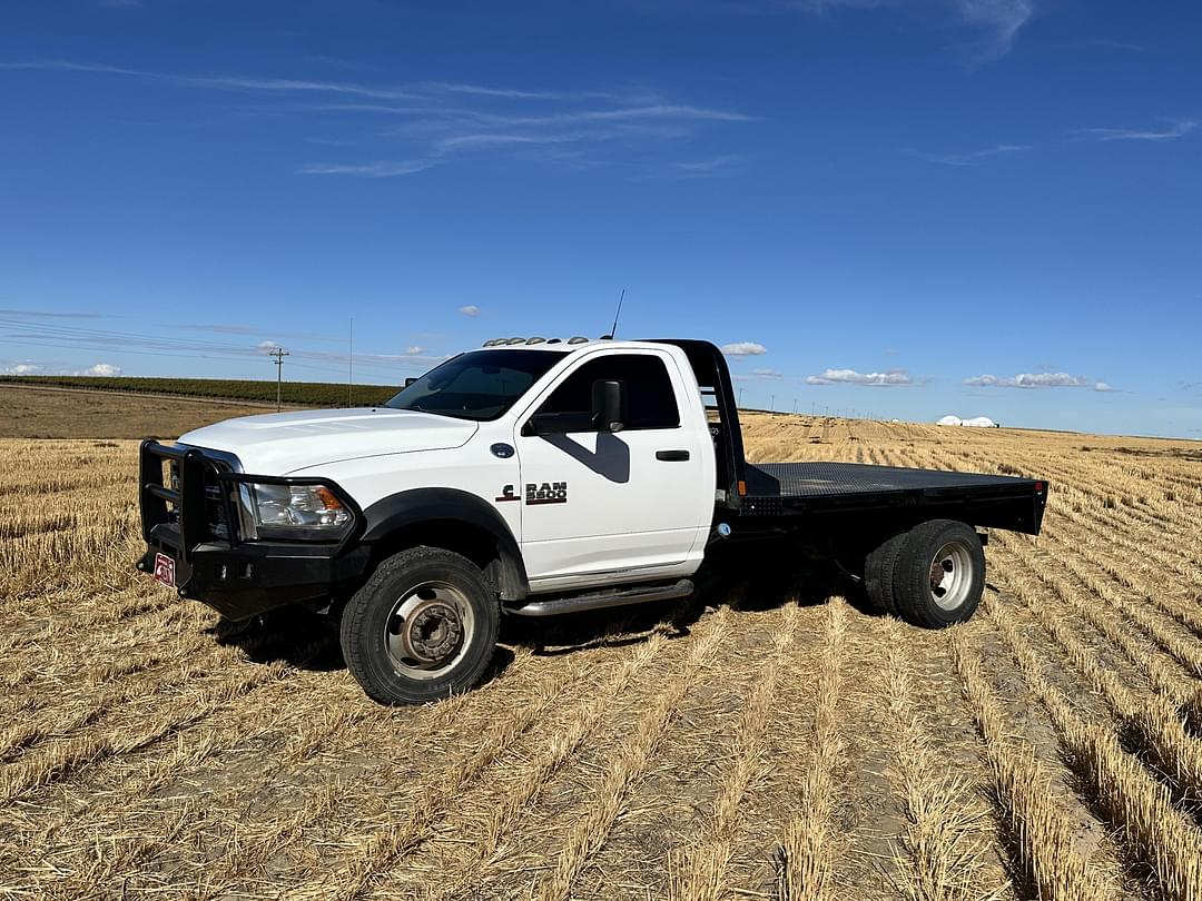 Image of Dodge Ram 5500 Primary image