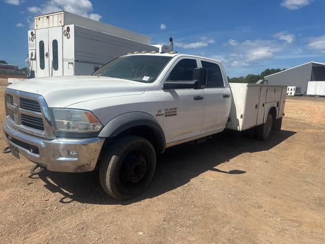 Image of Dodge Ram 5500HD equipment image 2