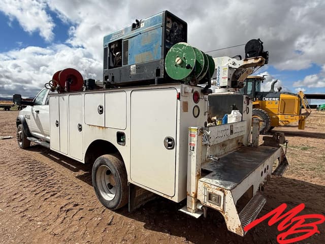 Image of Dodge Ram 5500HD equipment image 4