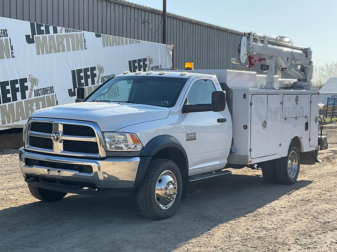 Image of Dodge Ram 5500 Primary image