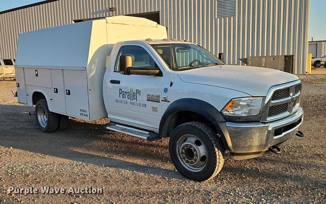 Image of Dodge Ram 5500 equipment image 2