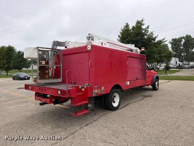 Image of Dodge Ram 5500HD equipment image 4