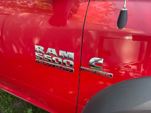 Image of Dodge Ram 5500HD equipment image 4