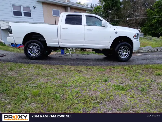 Image of Dodge Ram 2500 equipment image 3