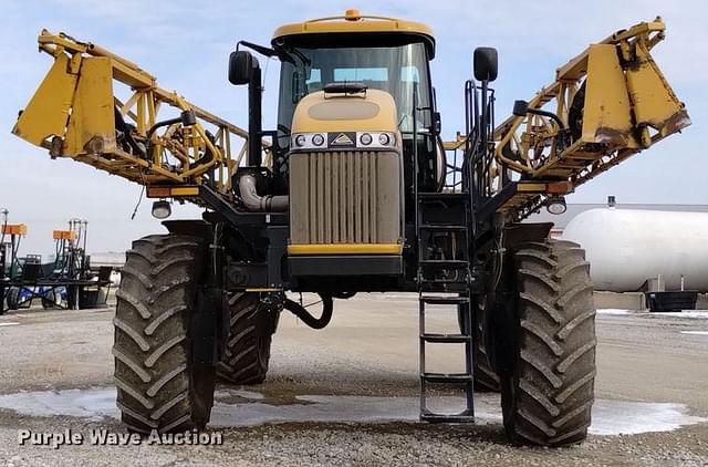 Image of RoGator RG1100B equipment image 1