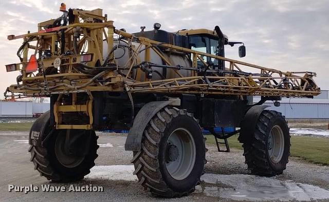 Image of RoGator RG1100B equipment image 4