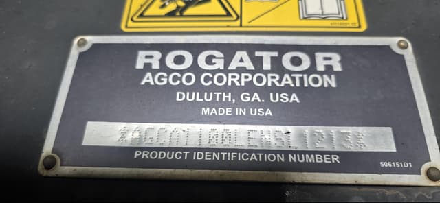 Image of RoGator RG1100 equipment image 2