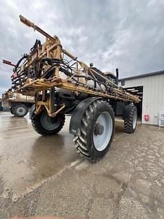 Image of RoGator RG1100 equipment image 3