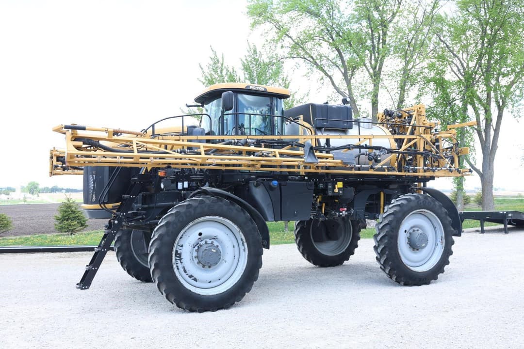 Image of RoGator RG1100 Primary image
