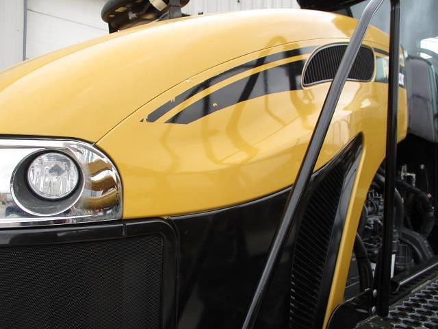 Main image RoGator RG1100 114