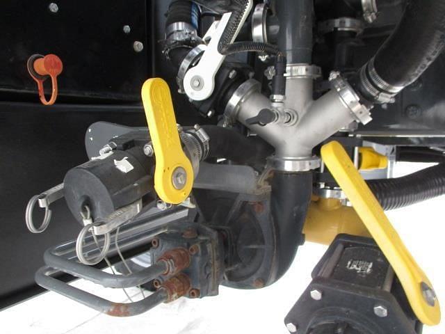 Main image RoGator RG1100 42