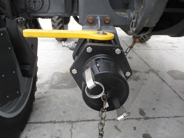 Main image RoGator RG1100 63