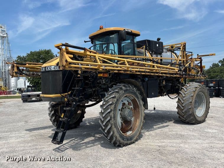 Image of RoGator RG1100 Primary image