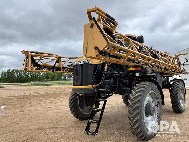 Image of RoGator RG1100 equipment image 1