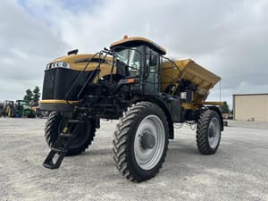 2014 RoGator RG1300 Image