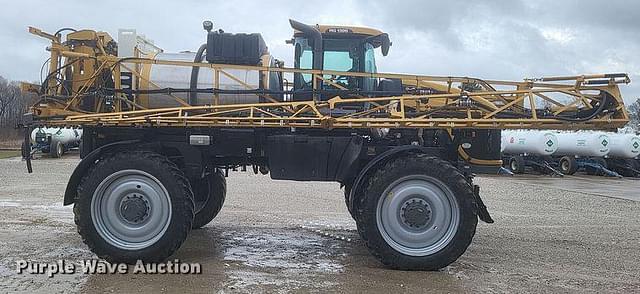 Image of RoGator RG1300 equipment image 3