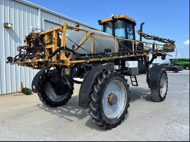 Image of RoGator RG700 equipment image 4