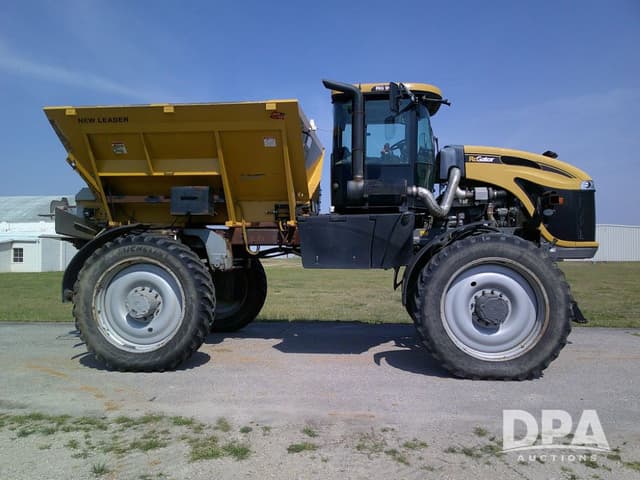 Image of RoGator RG900 equipment image 1