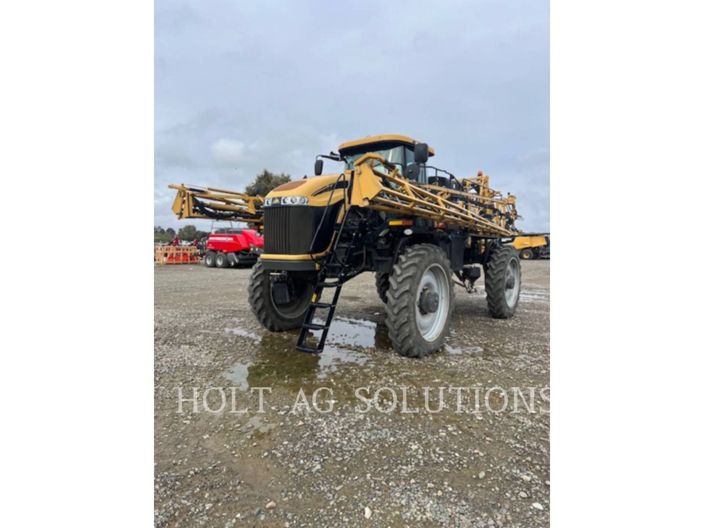 2014 RoGator RG900 Equipment Image0