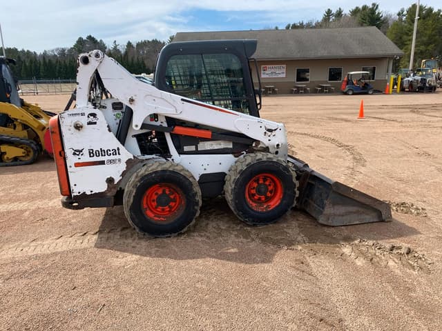 Image of Bobcat S590 equipment image 4