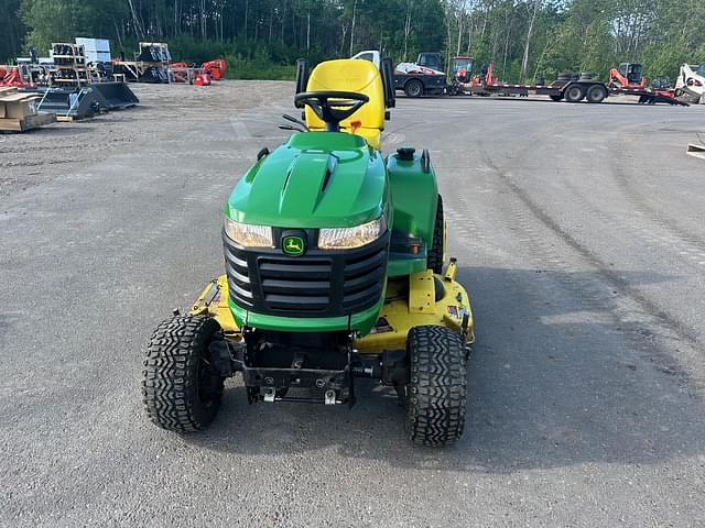 Image of John Deere X758 equipment image 1