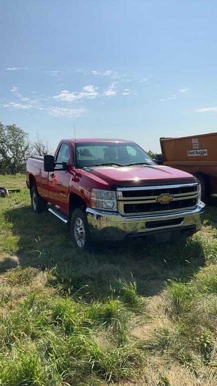 Image of Chevrolet 2500HD equipment image 2