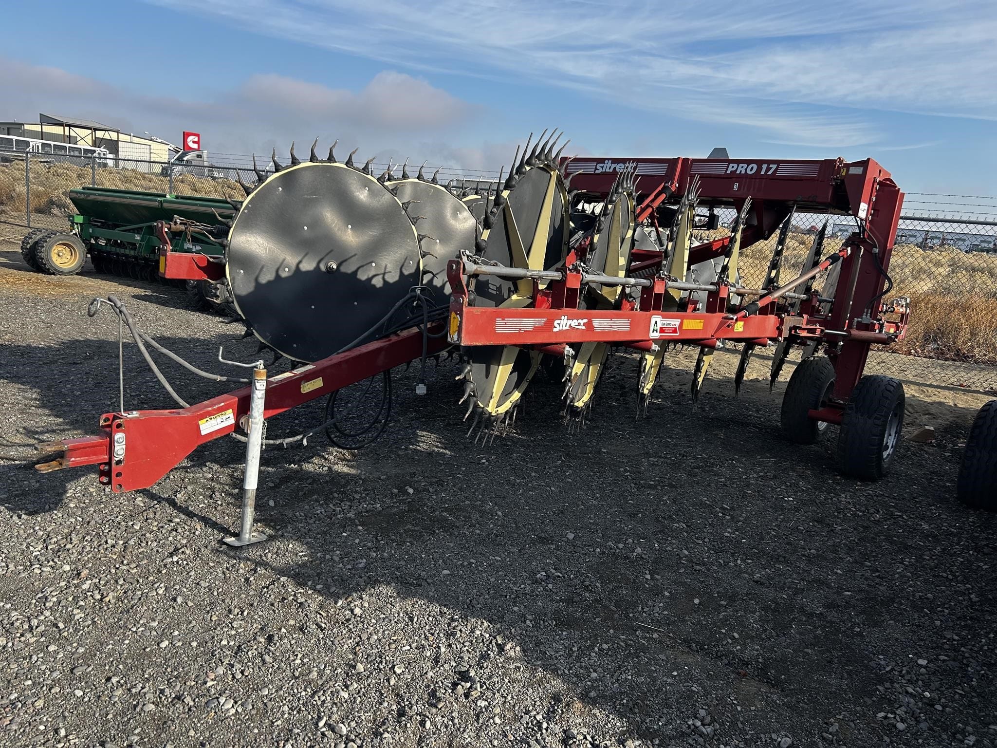 2014 Sitrex Pro 17 Equipment Image0
