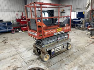 2014 Sky Jack SJIII3219 Image