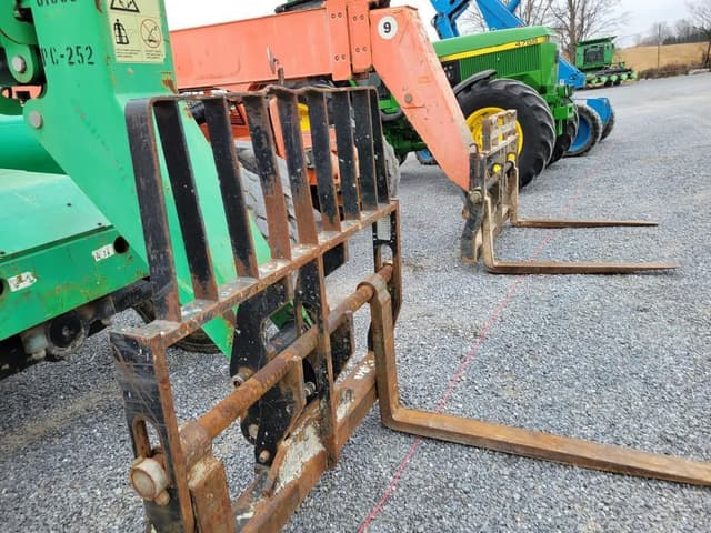 Image of Skytrak 6036 equipment image 4