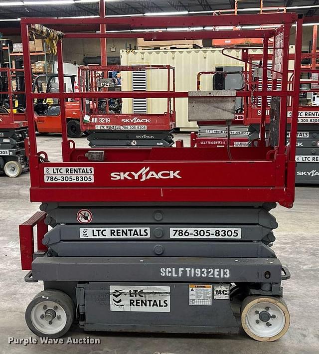 Image of Sky Jack 3219 equipment image 3