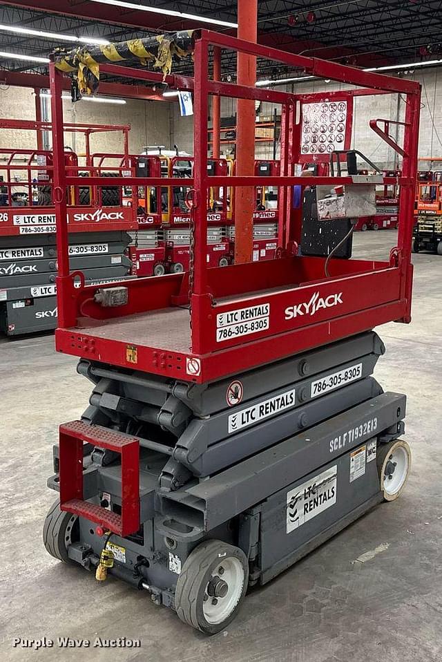 Image of Sky Jack 3219 equipment image 4