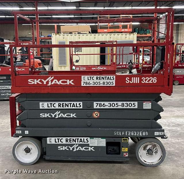 Image of Sky Jack 3226 equipment image 3